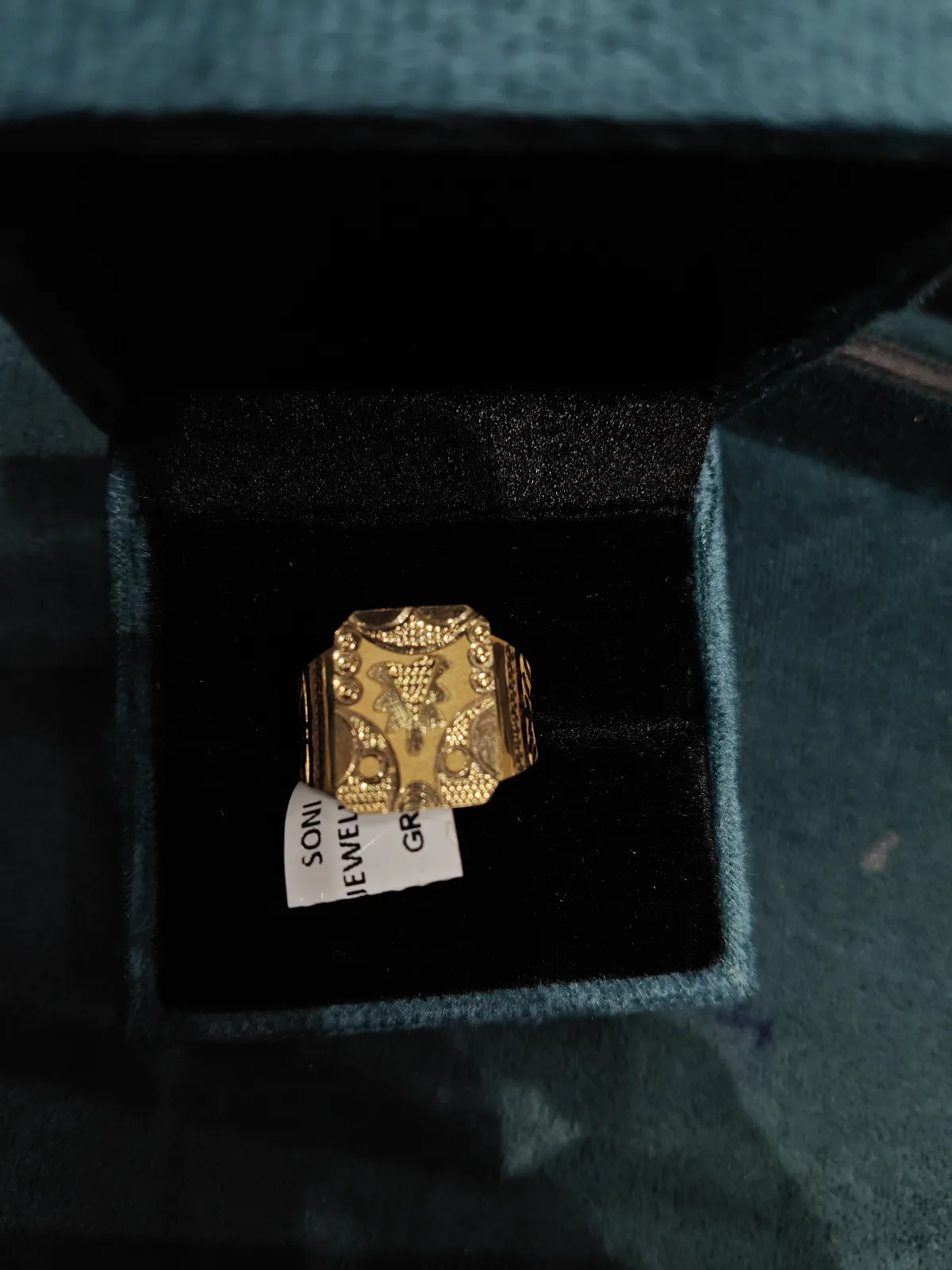 Ring Gold
